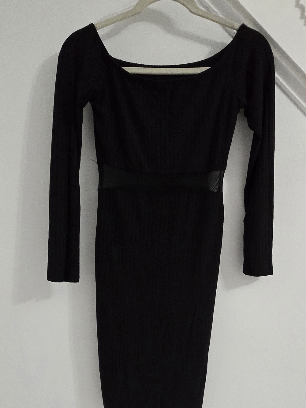 Heart Hips Black Long-Sleeve Bodycon Dress with Mesh Waist